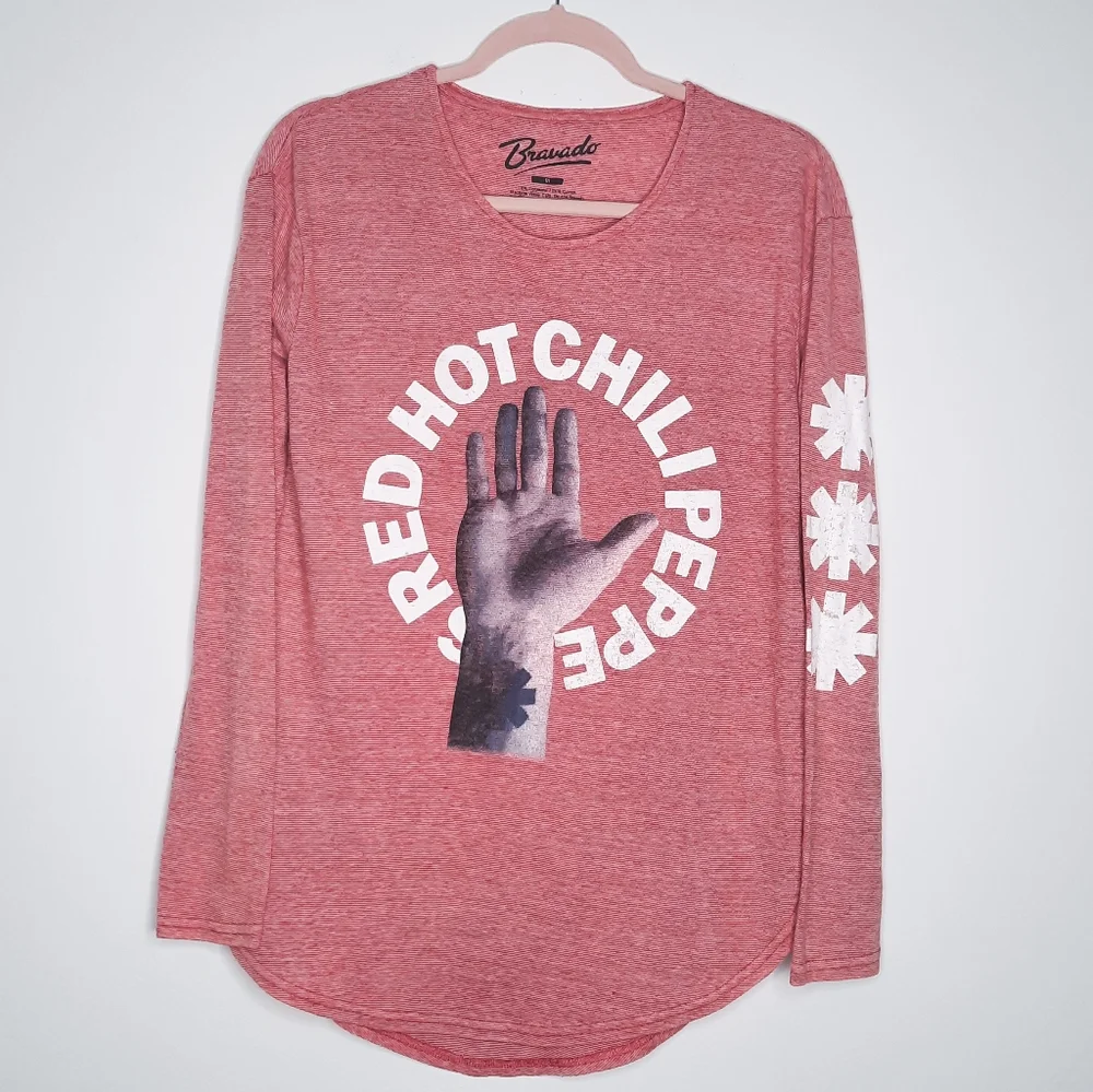 Urban Outfitters Bravado Red Hot Chili Peppers Top M